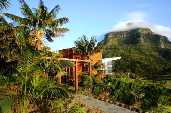 Capella Lodge exterior