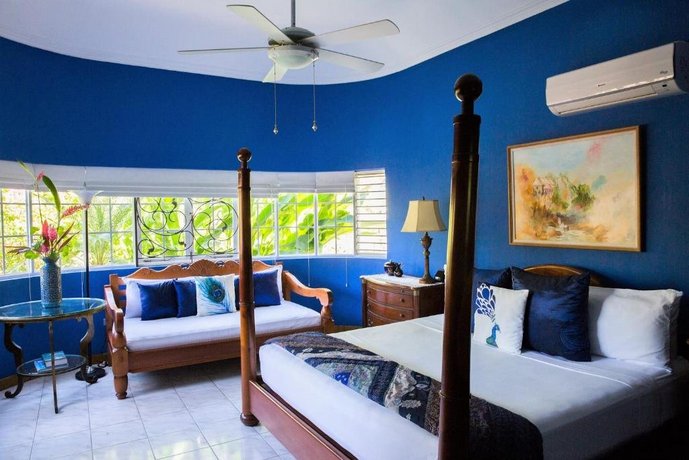 The Blue House Boutique Bed & Breakfast exterior