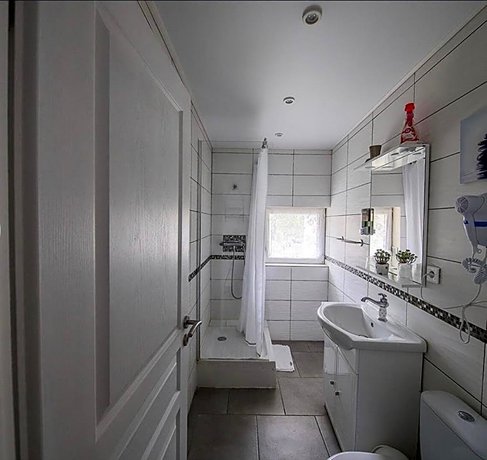 Comfort Single room full double bed