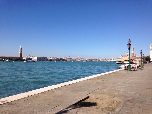Venetian Mood: Secret Garden exterior