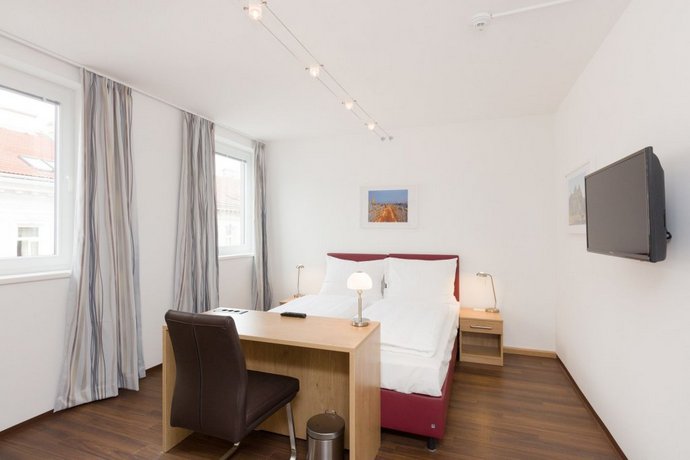 Standard Double room twin beds