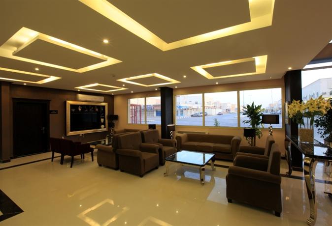 Crowne Plaza Riyadh Al Waha exterior