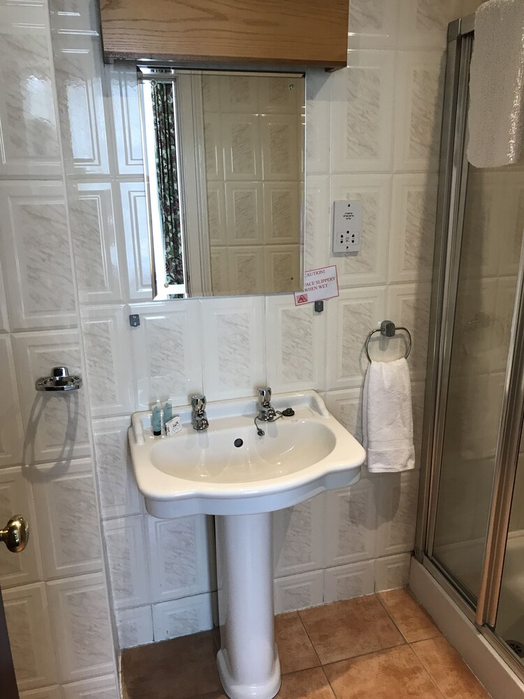 Taylor’s Hotel exterior