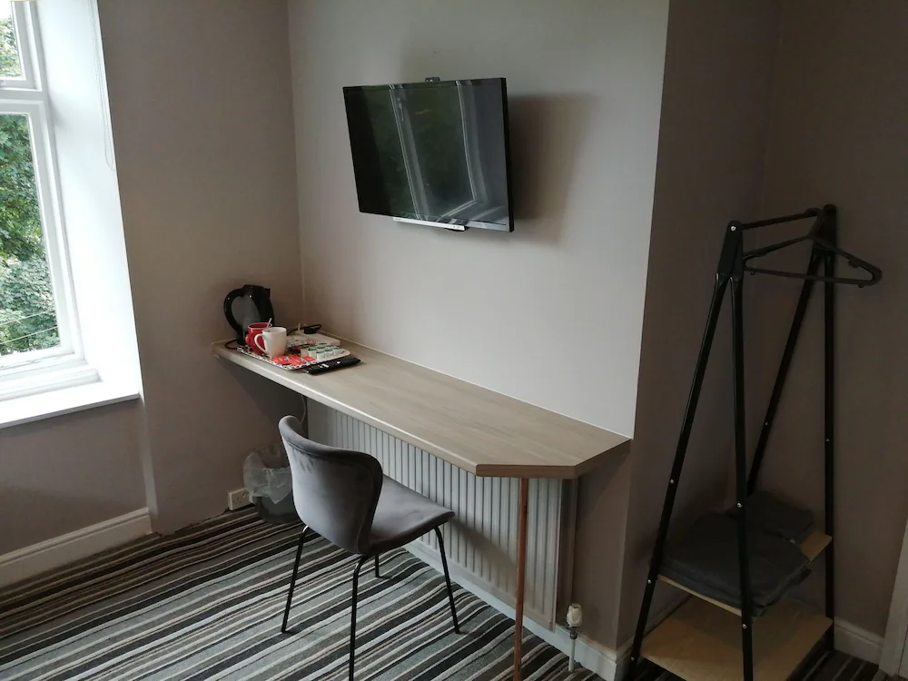 Spring Grove Tavern exterior