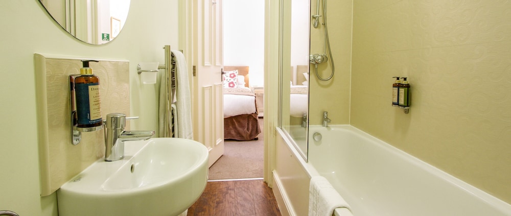 Deluxe Double room full double bed