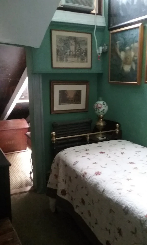 Standard Double room twin beds
