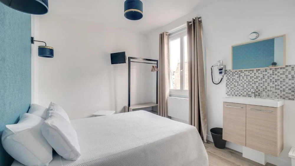 Classic Single room single bed