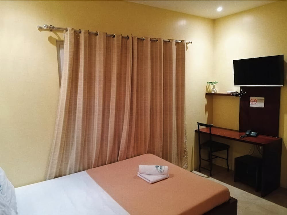 Deluxe Double room twin beds