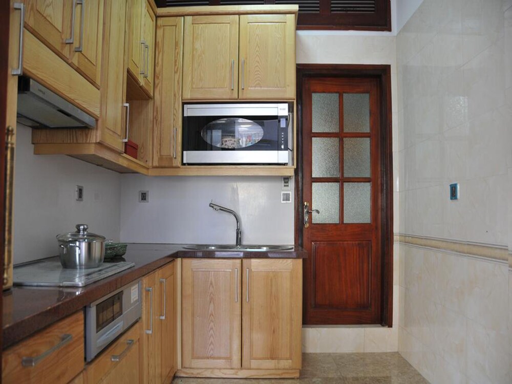 Bubba Bed Hostel by OYO Rooms exterior