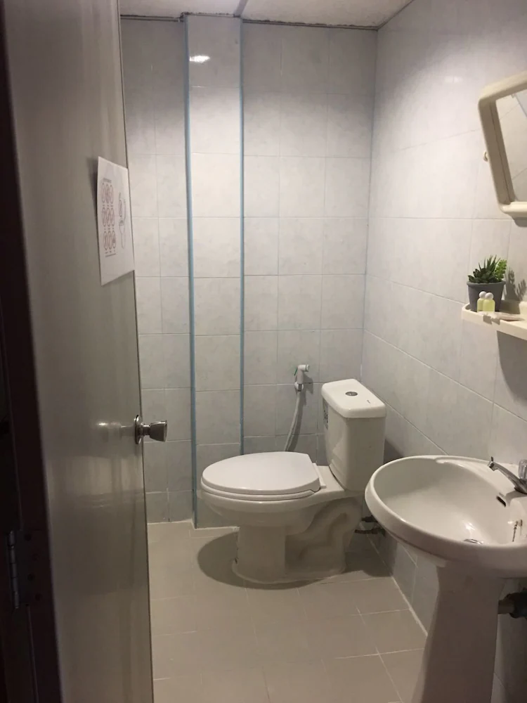 Deluxe Single room single bed