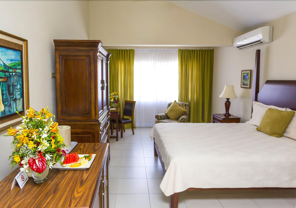Superior Double room full double bed