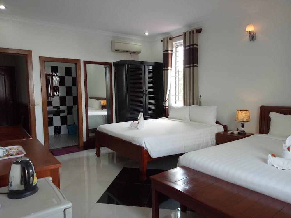 Oriental Siem Reap exterior