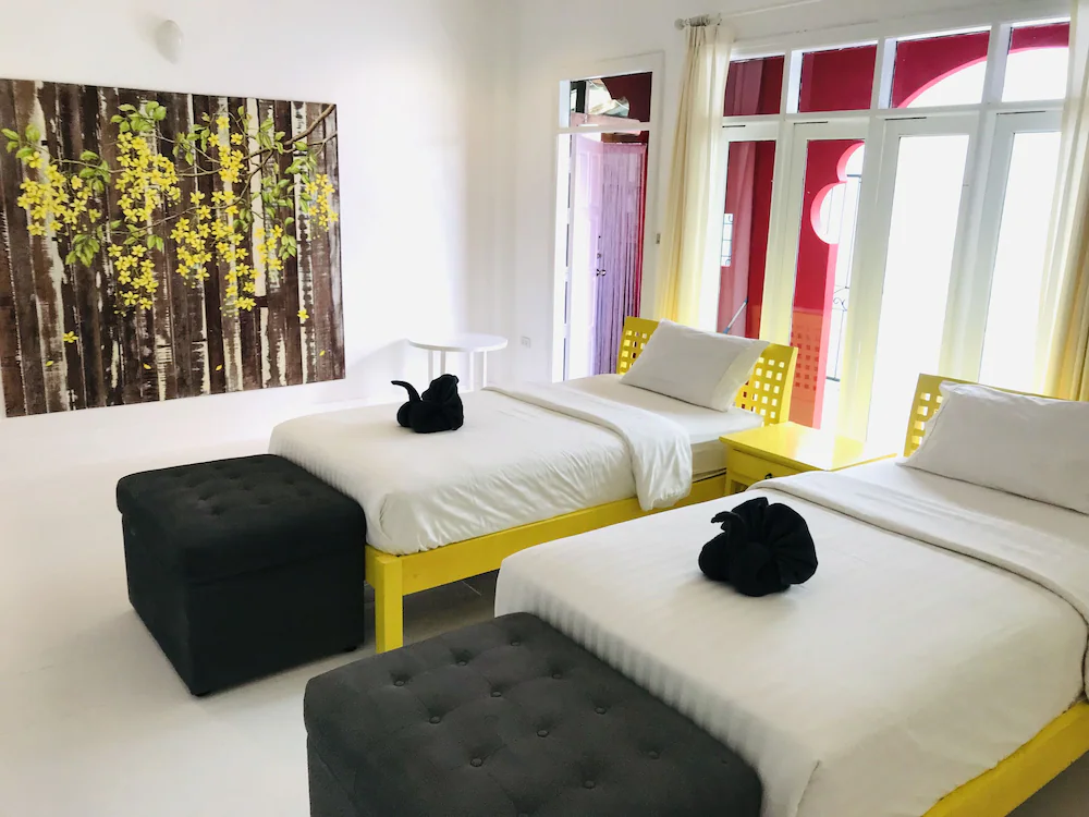 Superior Double room with balcony full double bed