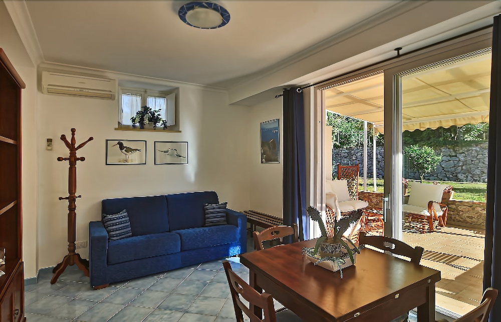 Parco Vittoria Holidays House - Isla de Capri