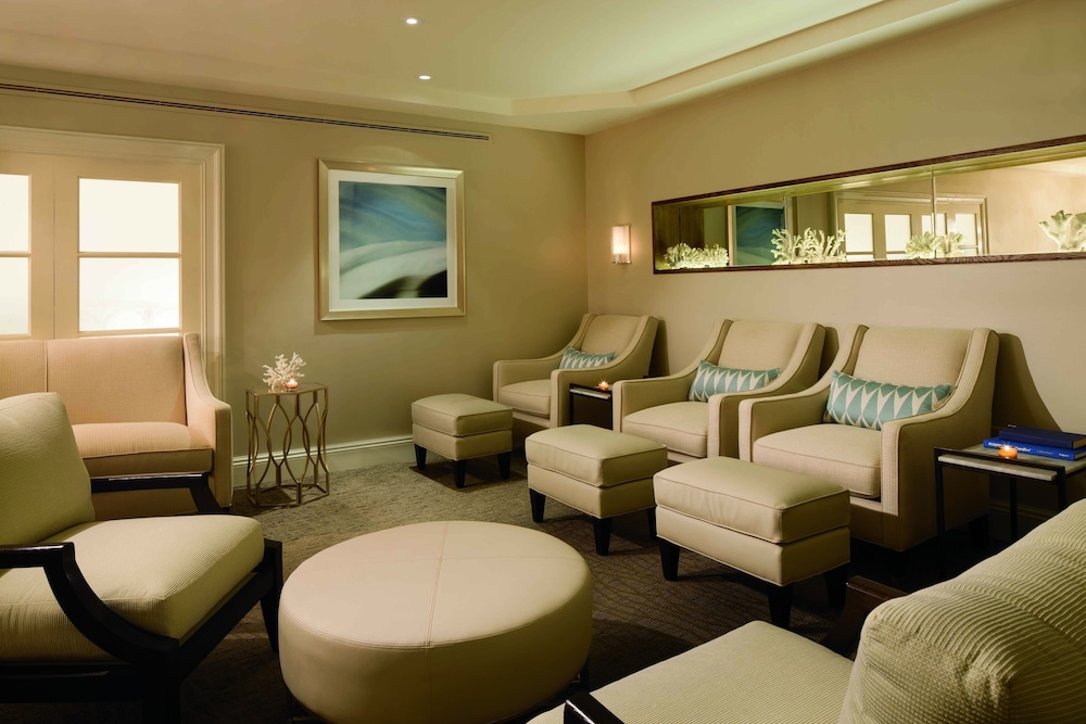 1 Bedroom Double Suite with garden view full double bed