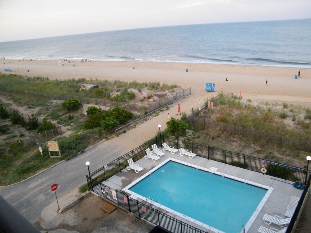 Saint Tropez (St. Tropez Ocean City) - Ocean City, MD