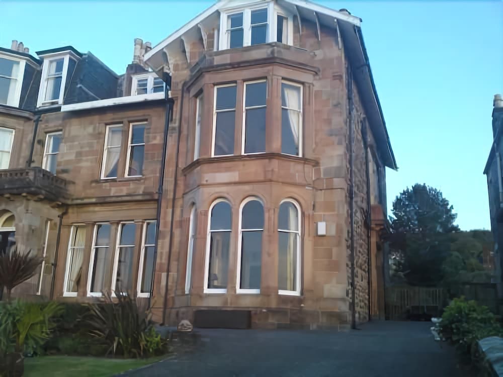 Deluxe Double room full double bed