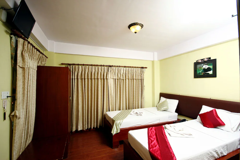 Deluxe Double room twin beds