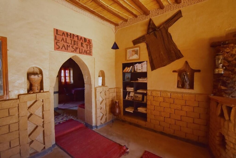 Hotel Kasbah Bivouac Lahmada exterior
