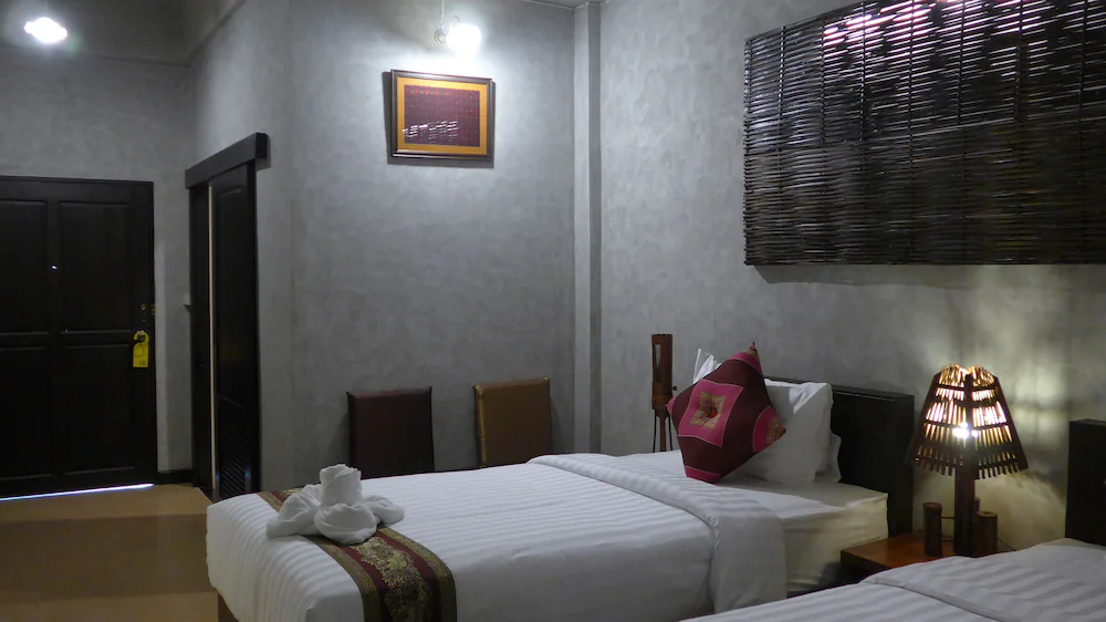 Standard Double room with balcony twin beds