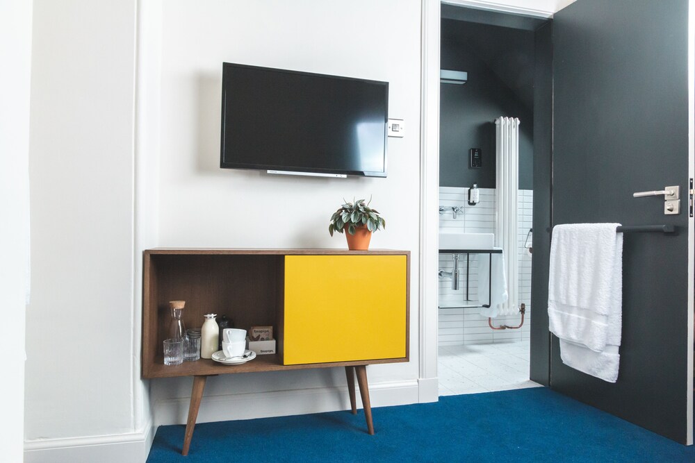 Standard Double room full double bed