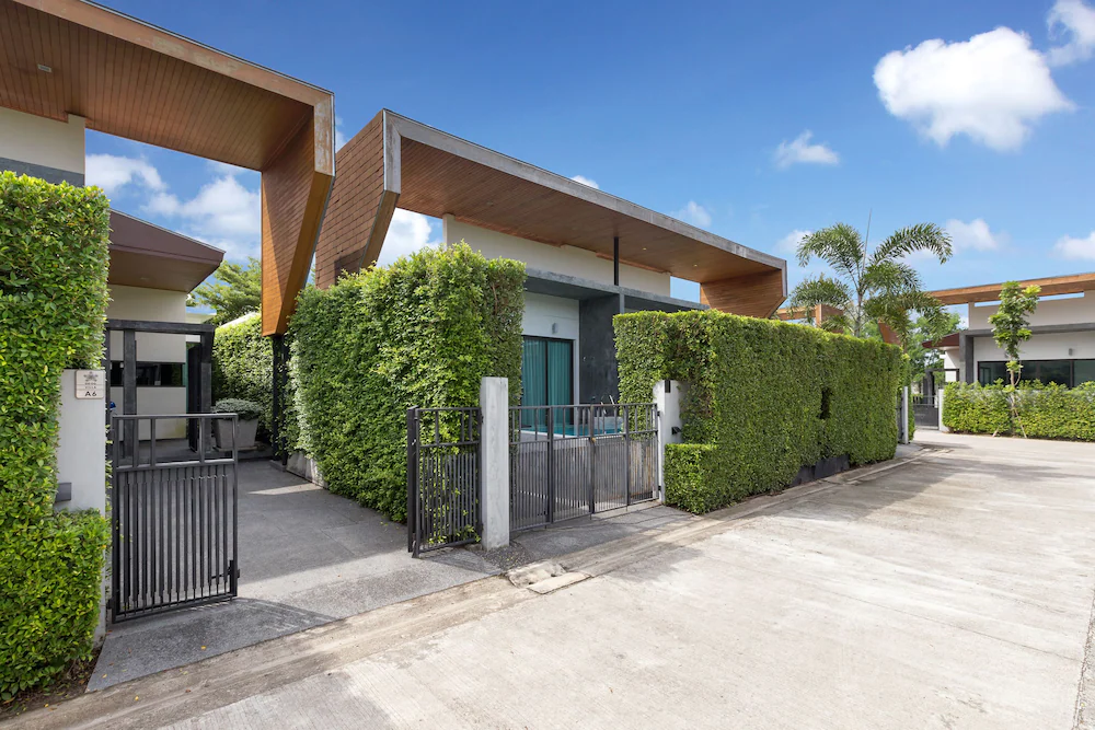 The 8 Pool Villa exterior