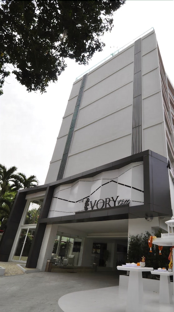Ivory Villa City exterior