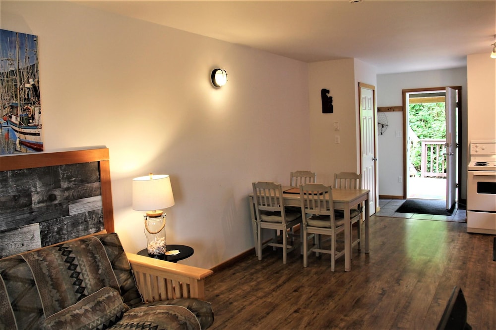 Kingfisher Cottage - Ucluelet