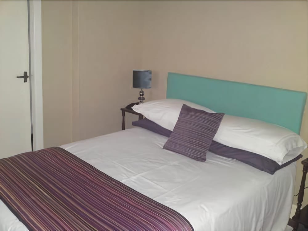 Standard Double Family room full double bed