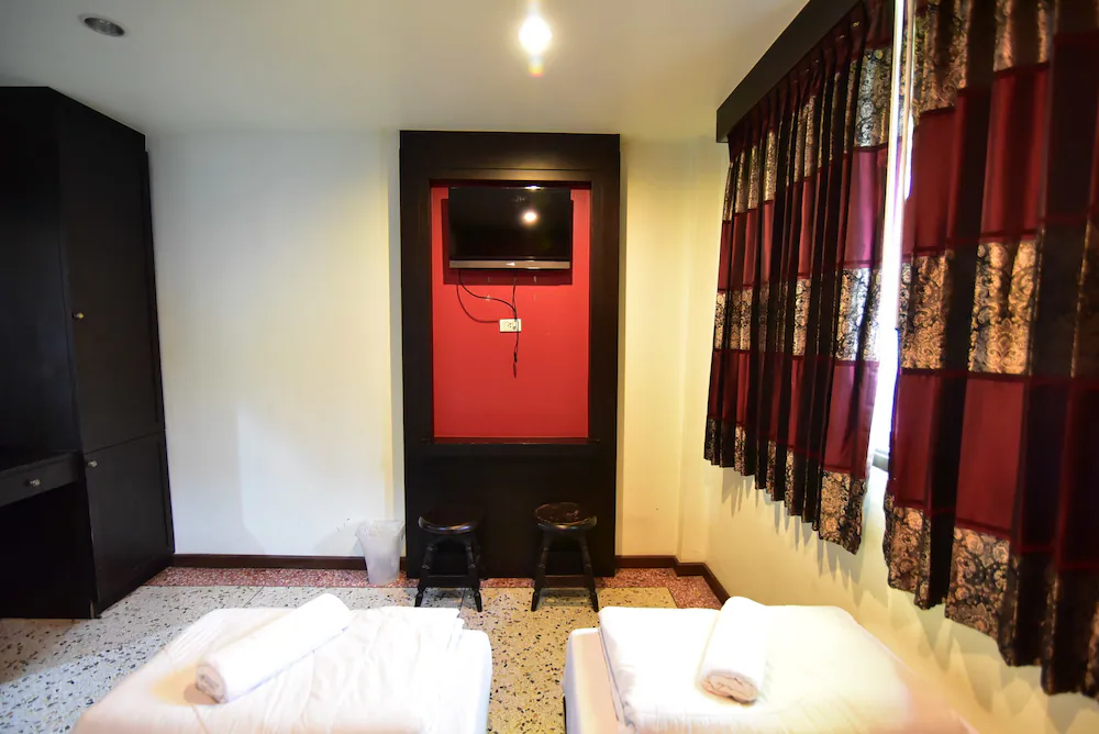 Standard Double room twin beds