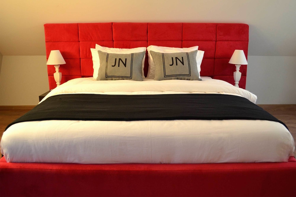 1 Bedroom Single Apartment