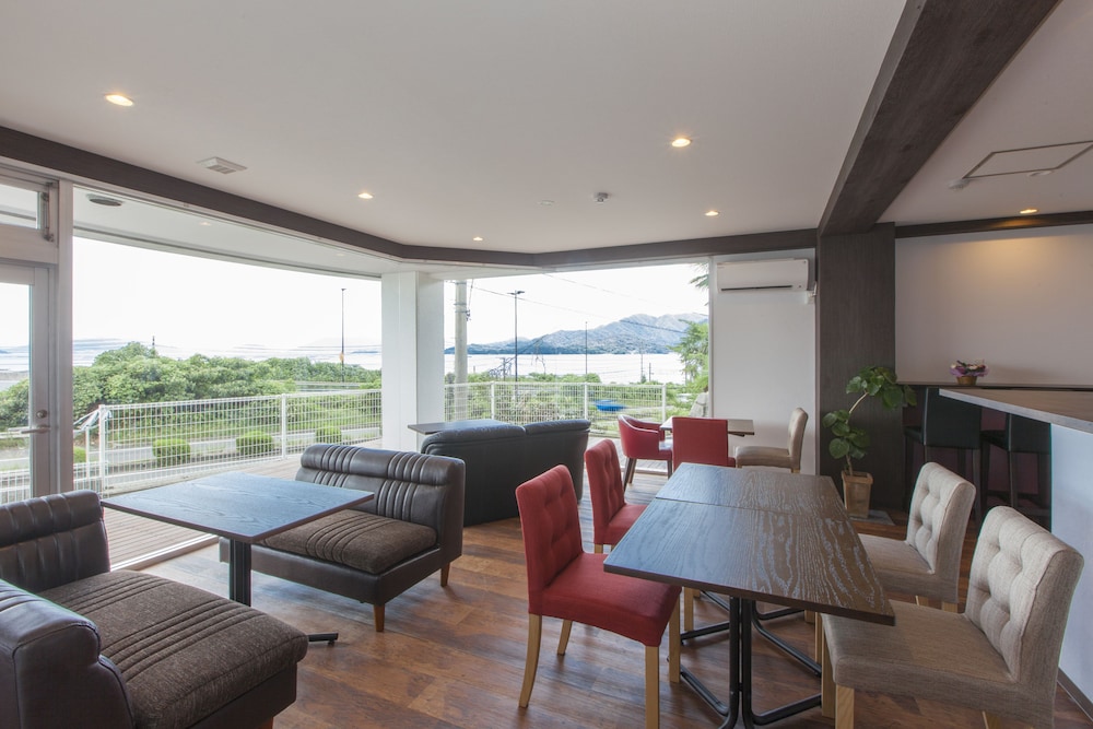 Deluxe Double room with sea view twin beds