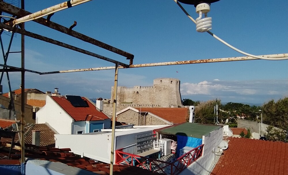 Dionysos Otel & Restoran & Ada Kahvaltı - Bozcaada