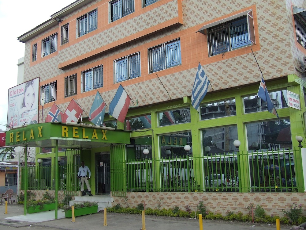 Hotel Relax exterior