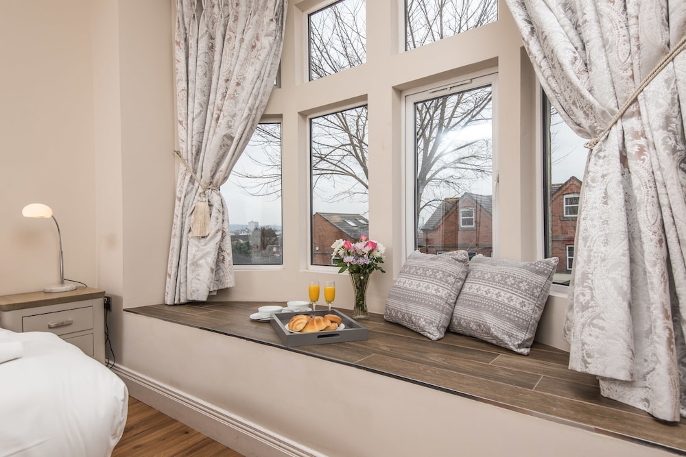 Double Studio full double bed