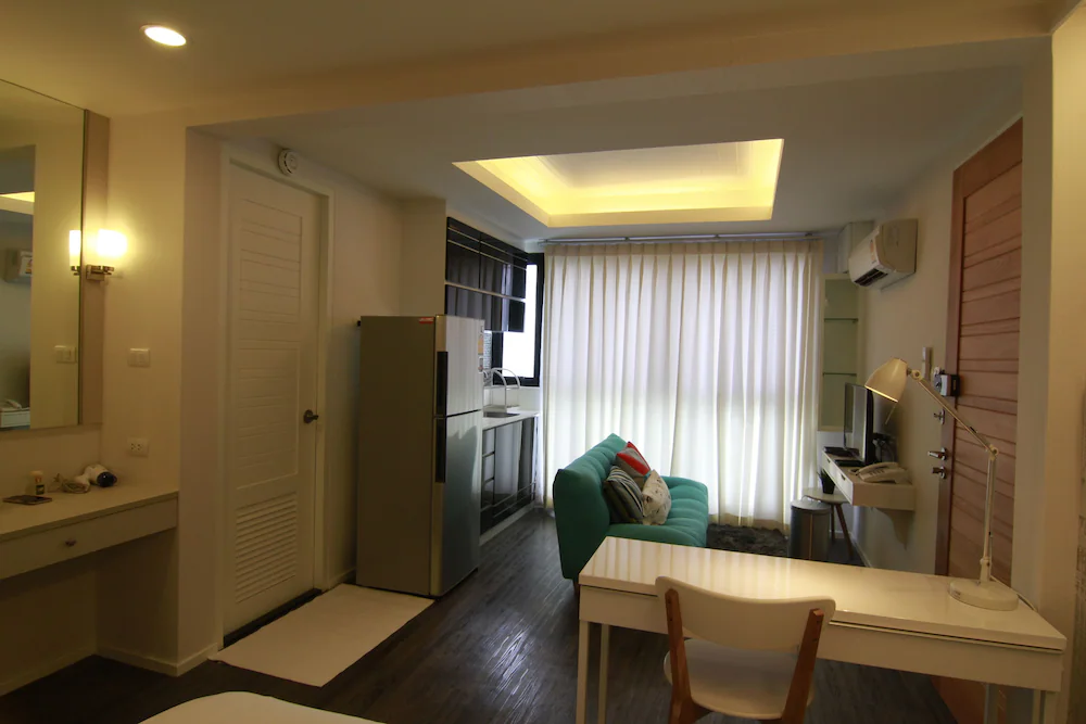 1 Bedroom Premier Double room with city view full double bed
