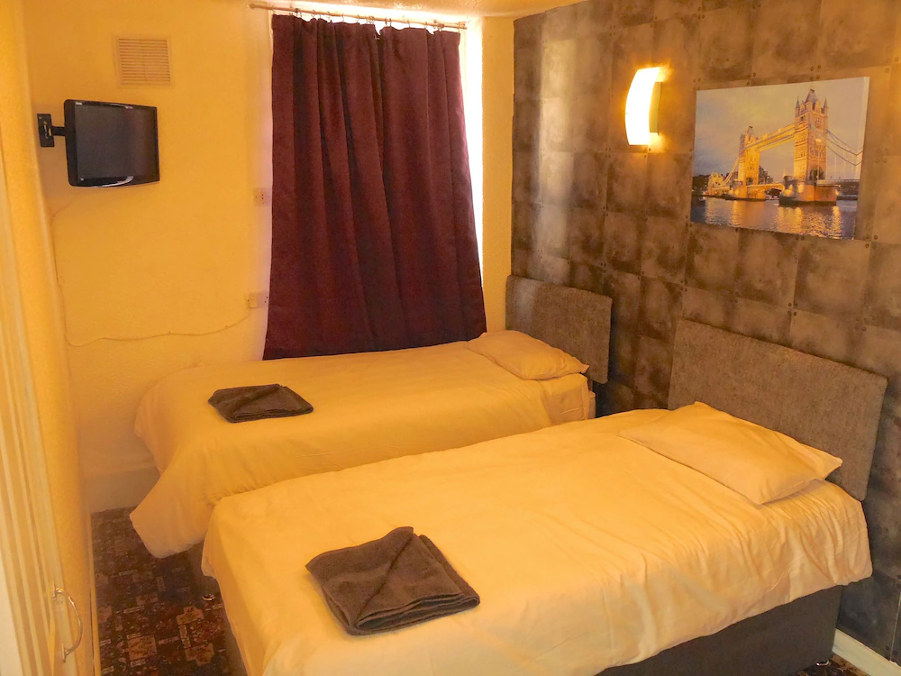 Standard Double room twin beds