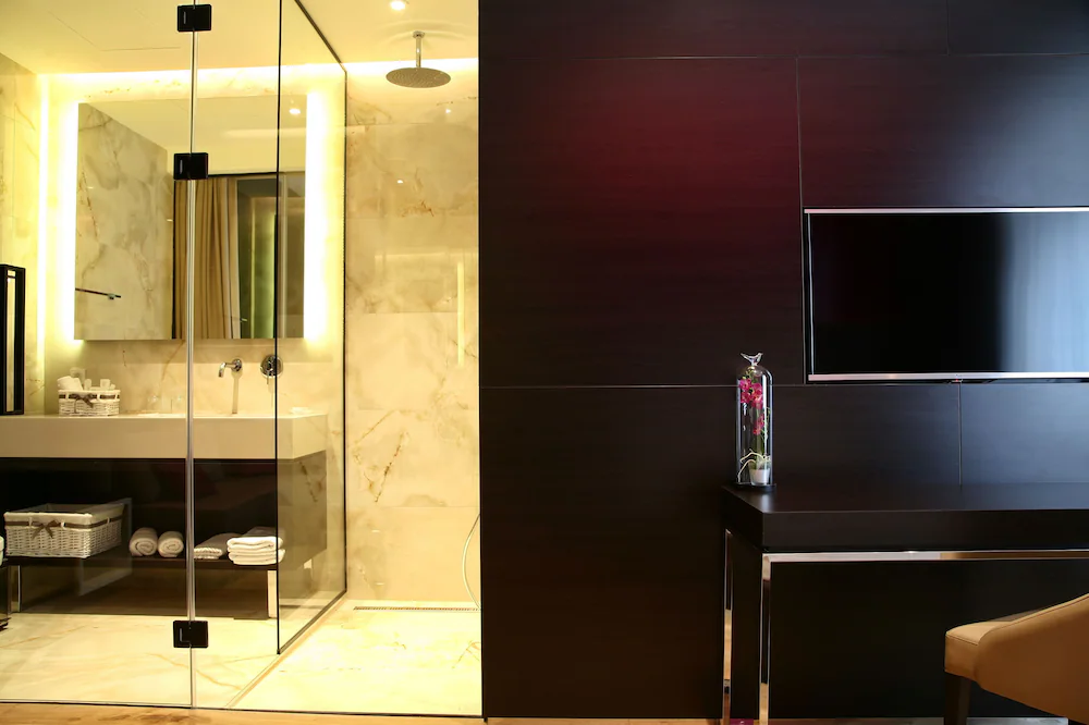 Maccani Luxury Suites - Belgrade