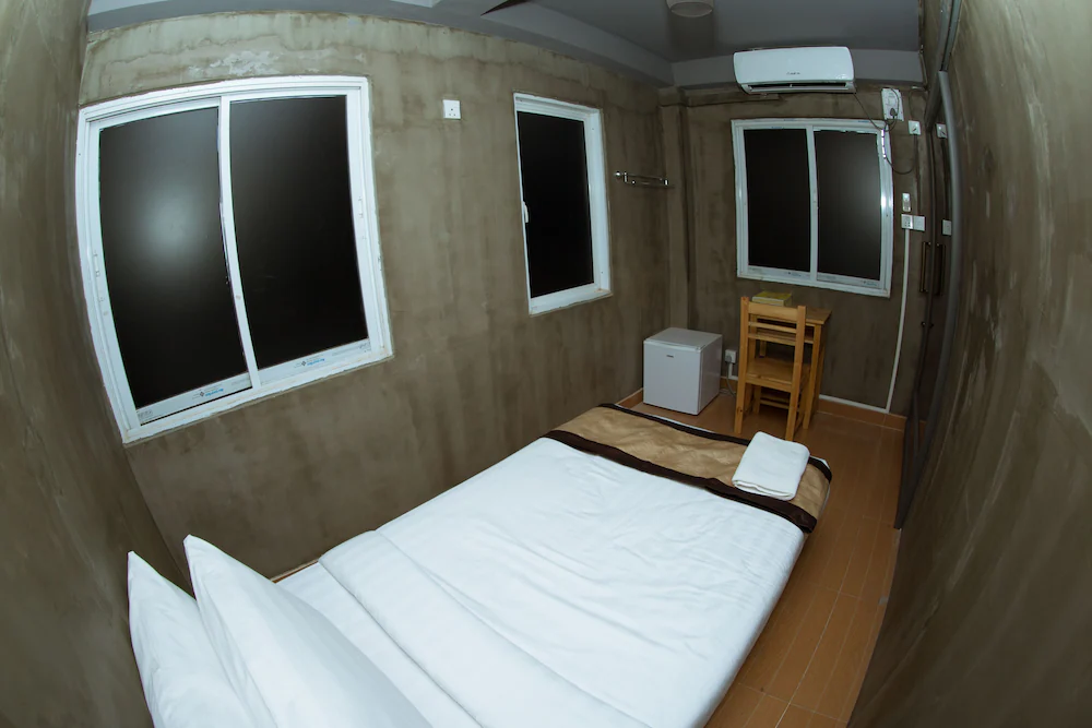 The Lodge Yangon Hostel exterior
