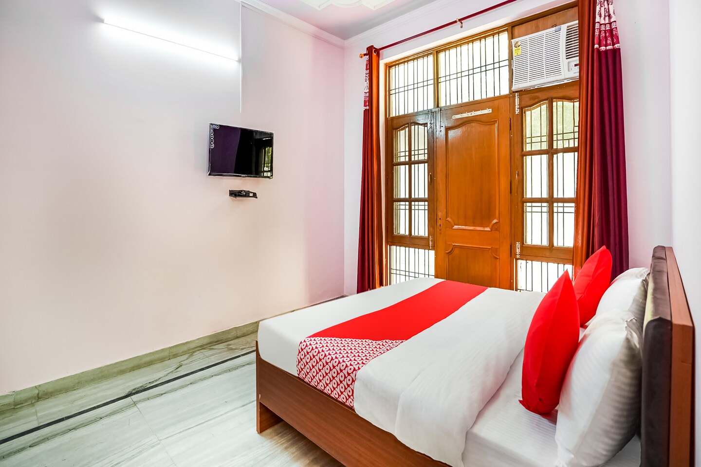 Standard Double room full double bed