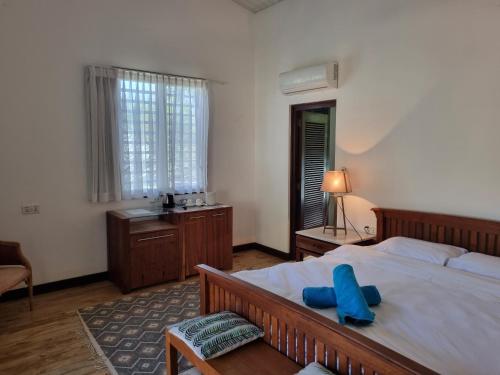 Standard Double room with garden view full double bed