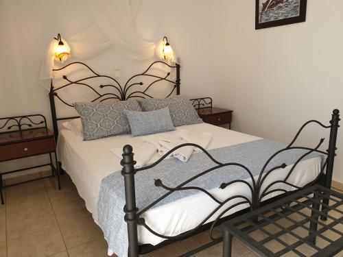Standard Double room with sea view full double bed