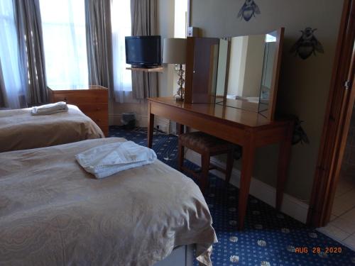 Standard Double room twin beds