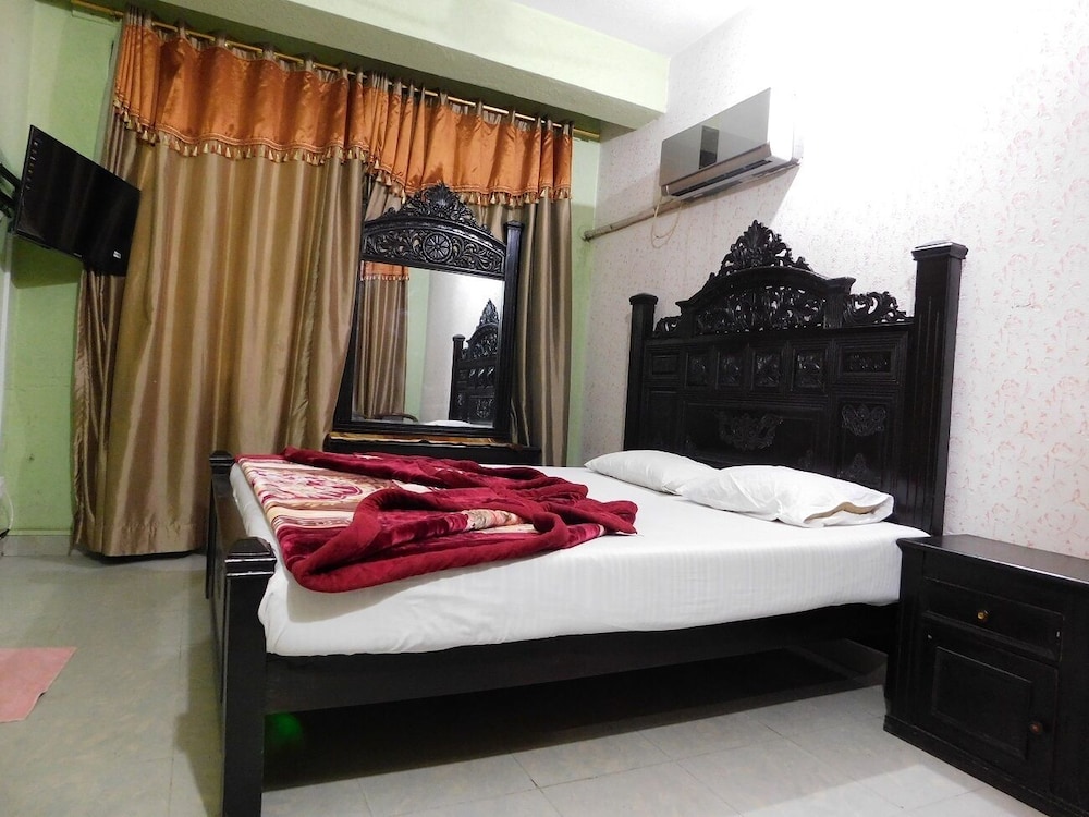 Al Feroz Hotel - Islamabad