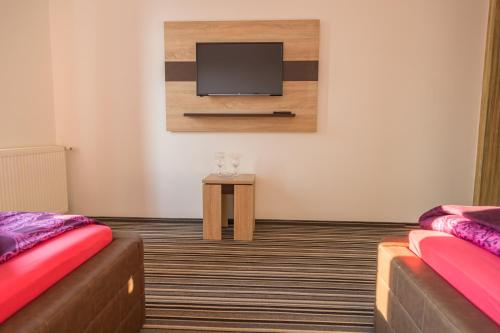 Classic Triple room with view