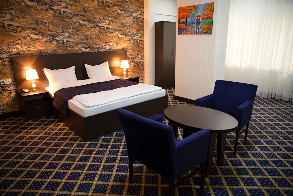 Kristal Inn Hotel - Baku