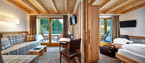 Comfort Double room with mountain view full double bed