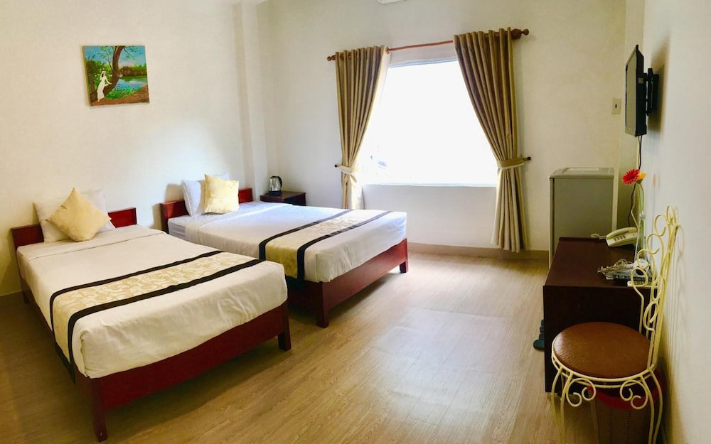Comfort Double room full double bed and single bed