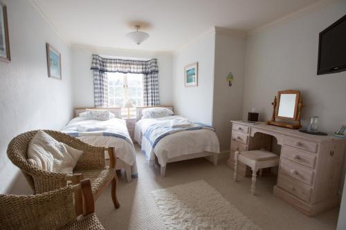 Standard Double room with garden view full double bed